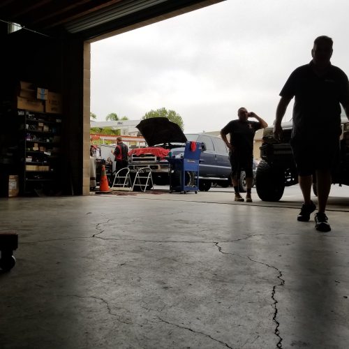 41026220_2124958674189583_9172330997696430080_n